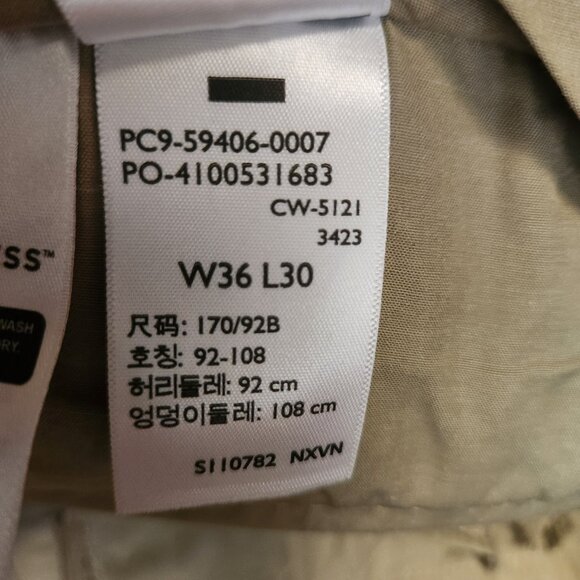 Mens dockers 36x30  khaki dress pants straight fit - Picture 4 of 7